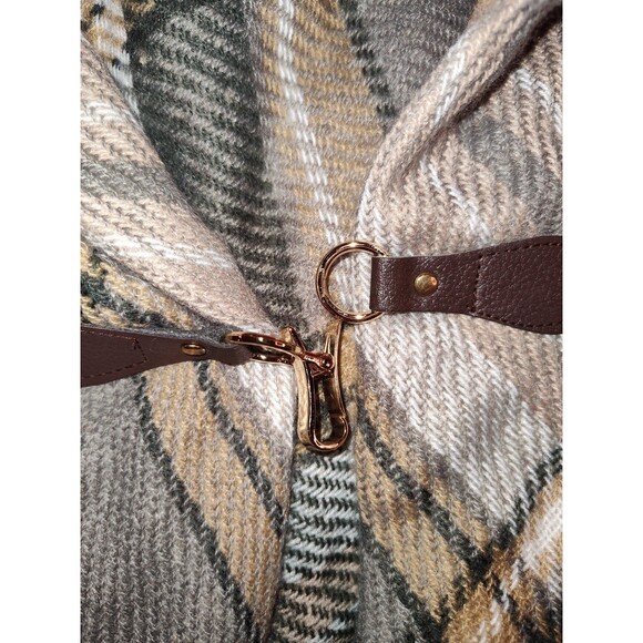 Women's Modena Poncho with Clasp Brown/Gray Plaid One Size - Picture 4 of 5